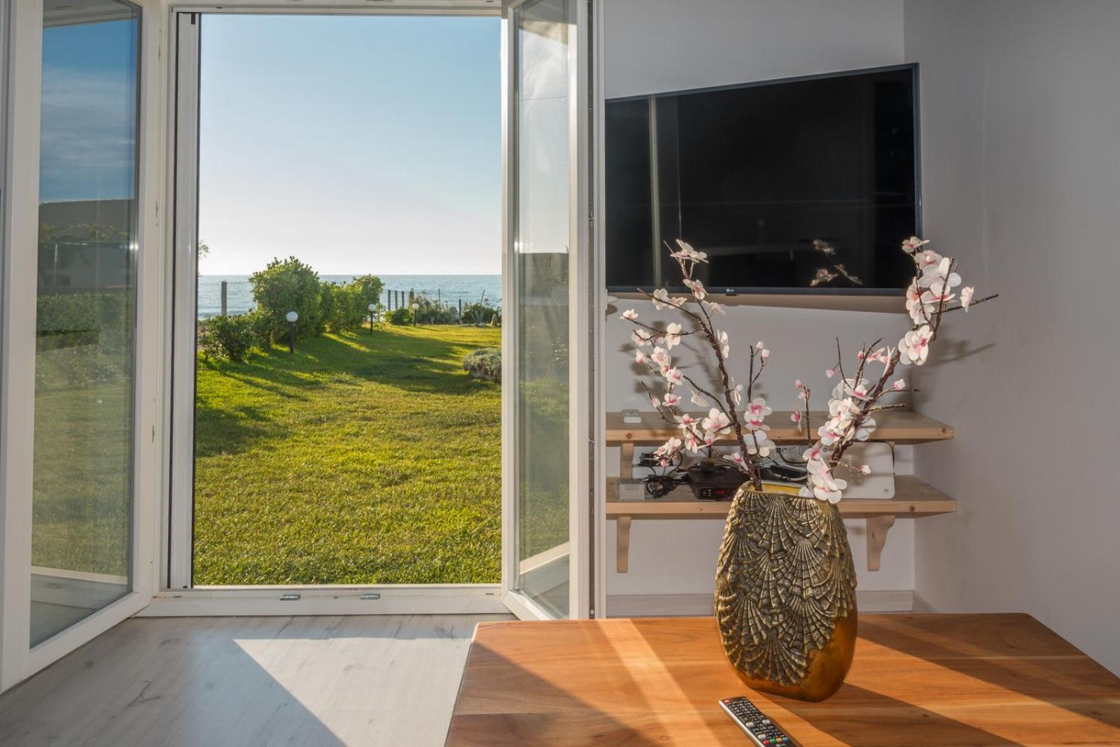 Dalas Beach House Almiros Beach Eksteriør billede