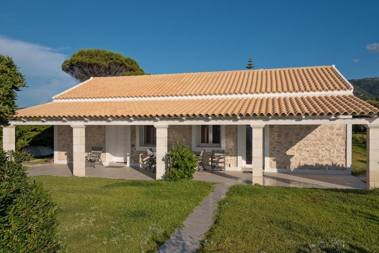 Dalas Beach House Almiros Beach Eksteriør billede