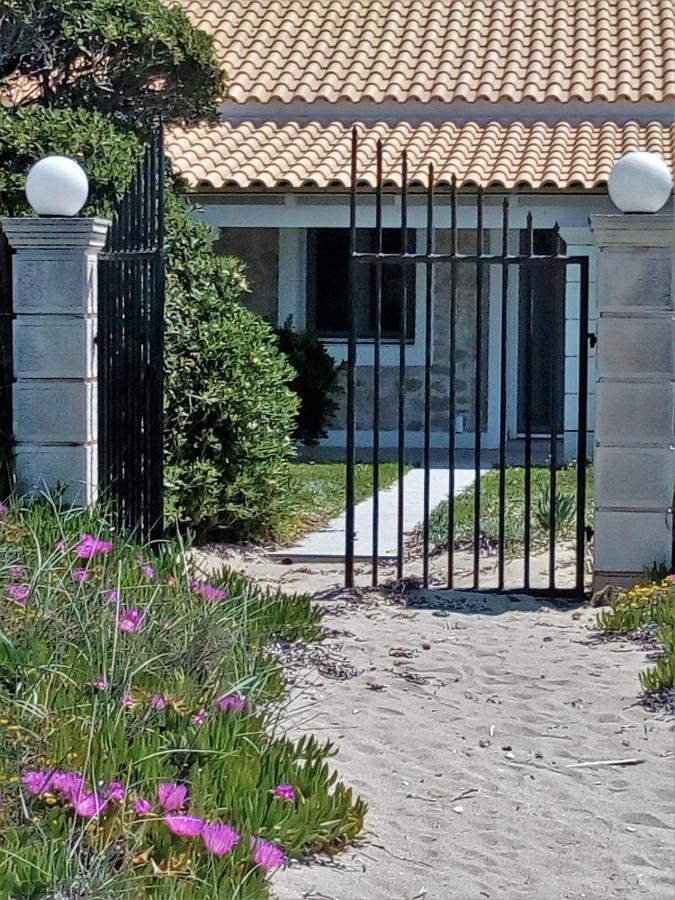 Dalas Beach House Almiros Beach Eksteriør billede